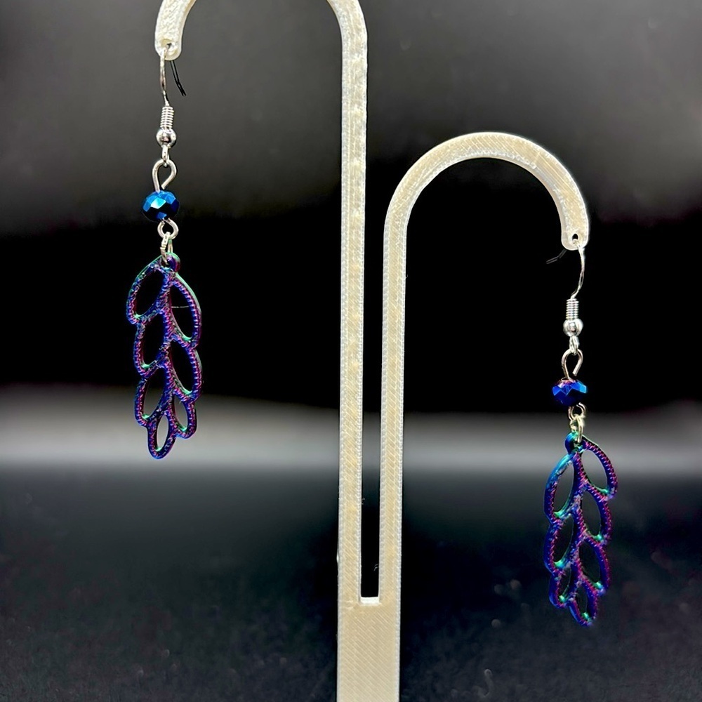 Geometric Earrings - Picture 6 of 6
